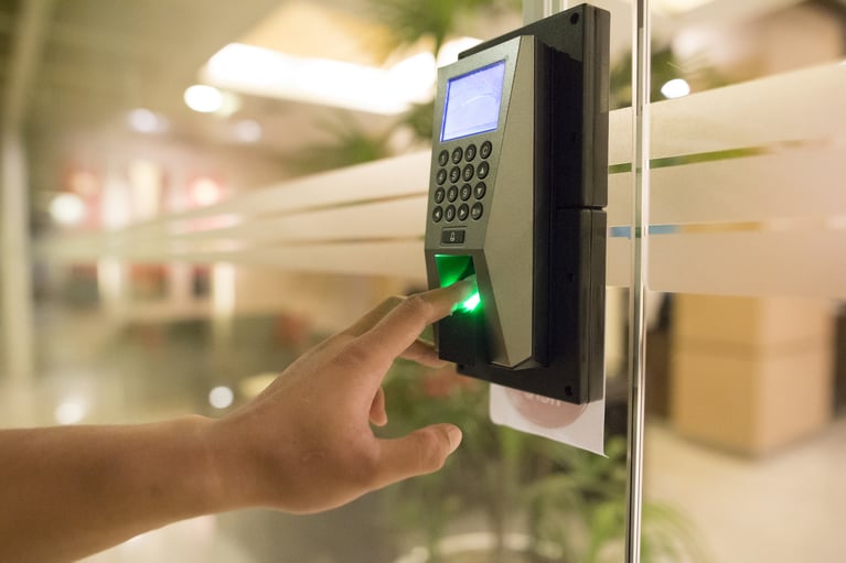 5 Businesses That Need Integrated Access Control With CCTV